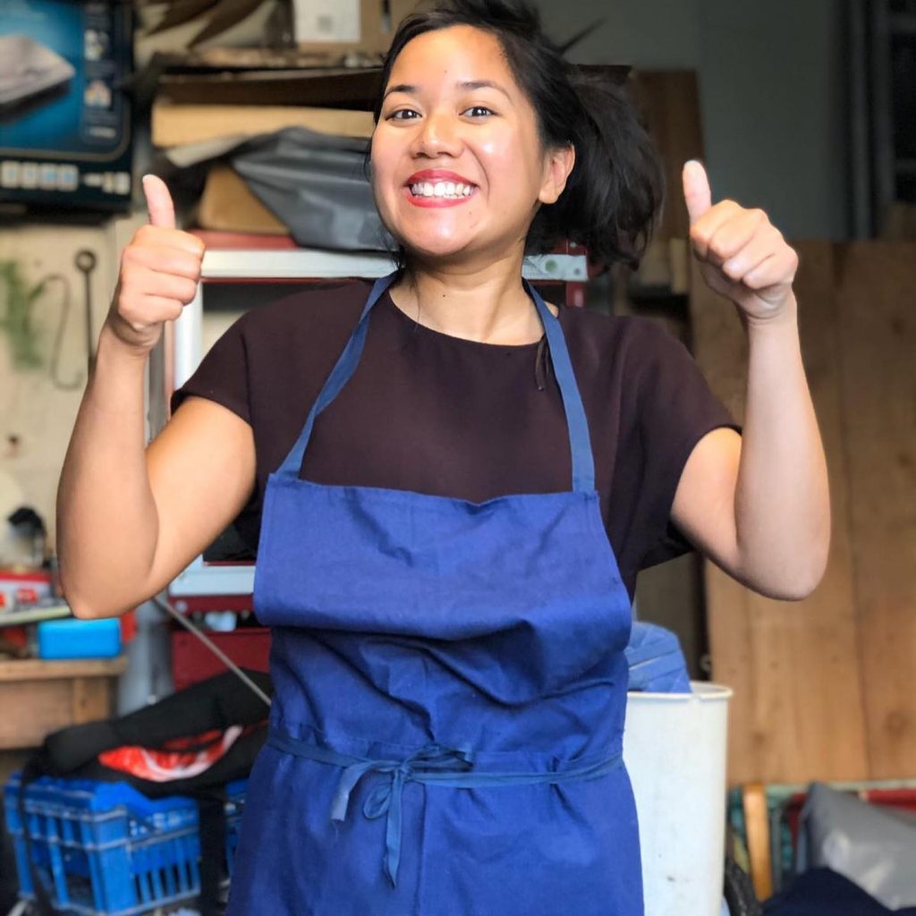 Elodie, une cliente ravie de son atelier découverte sur le soufflage du verre !